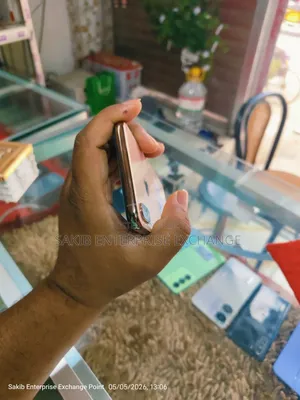 Apple iPhone XS Max 64 GB Gold