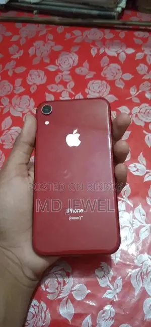 Apple iPhone XR 64 GB Red