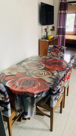 4-Chair Dining Table in Fresh Condition with Cover