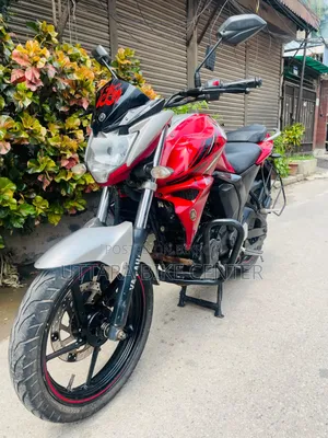 Yamaha FZ 2017 Red