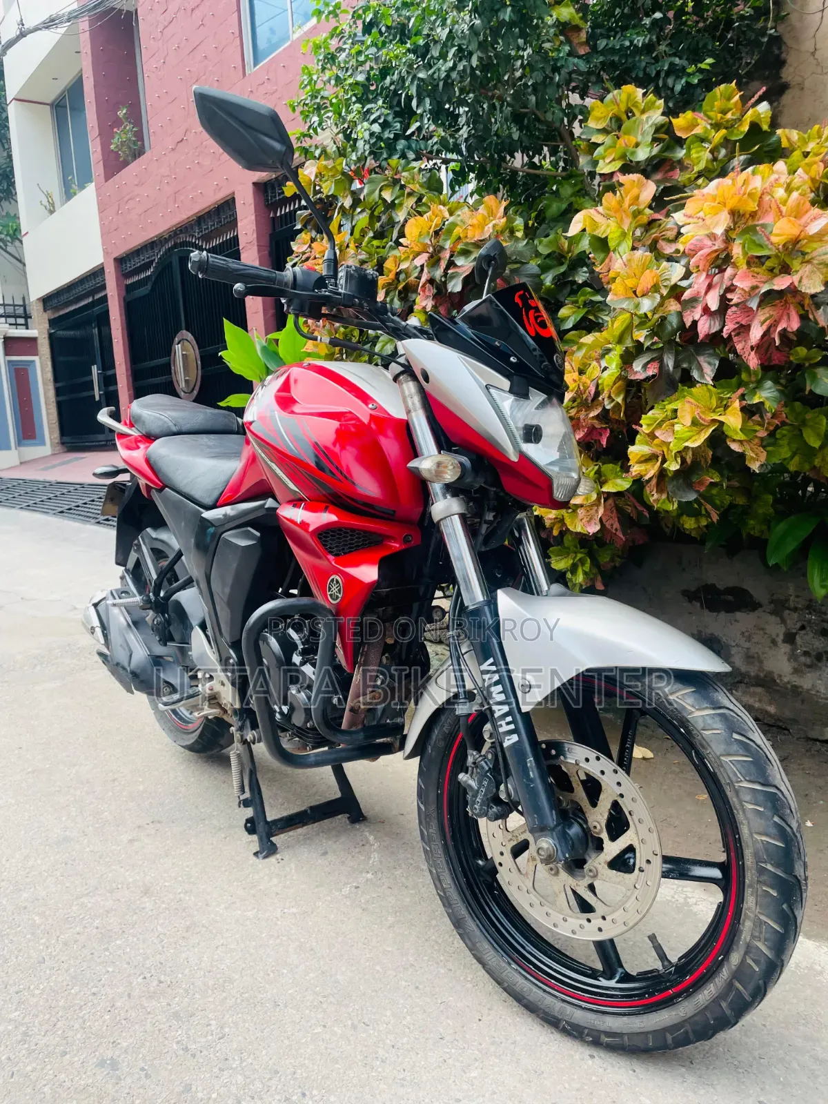 Yamaha FZ 2017 Red