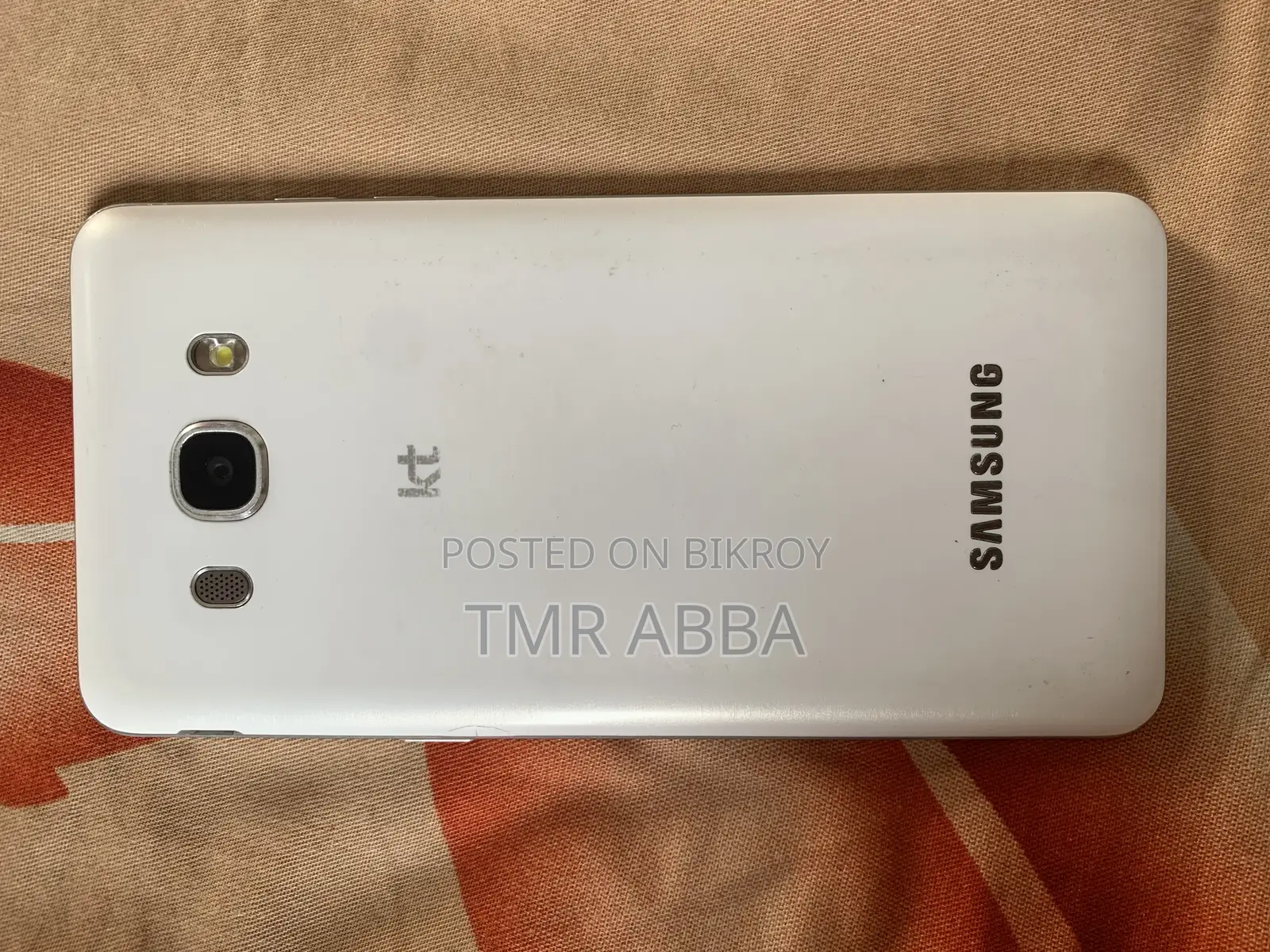 New Samsung Galaxy J5 16 GB White