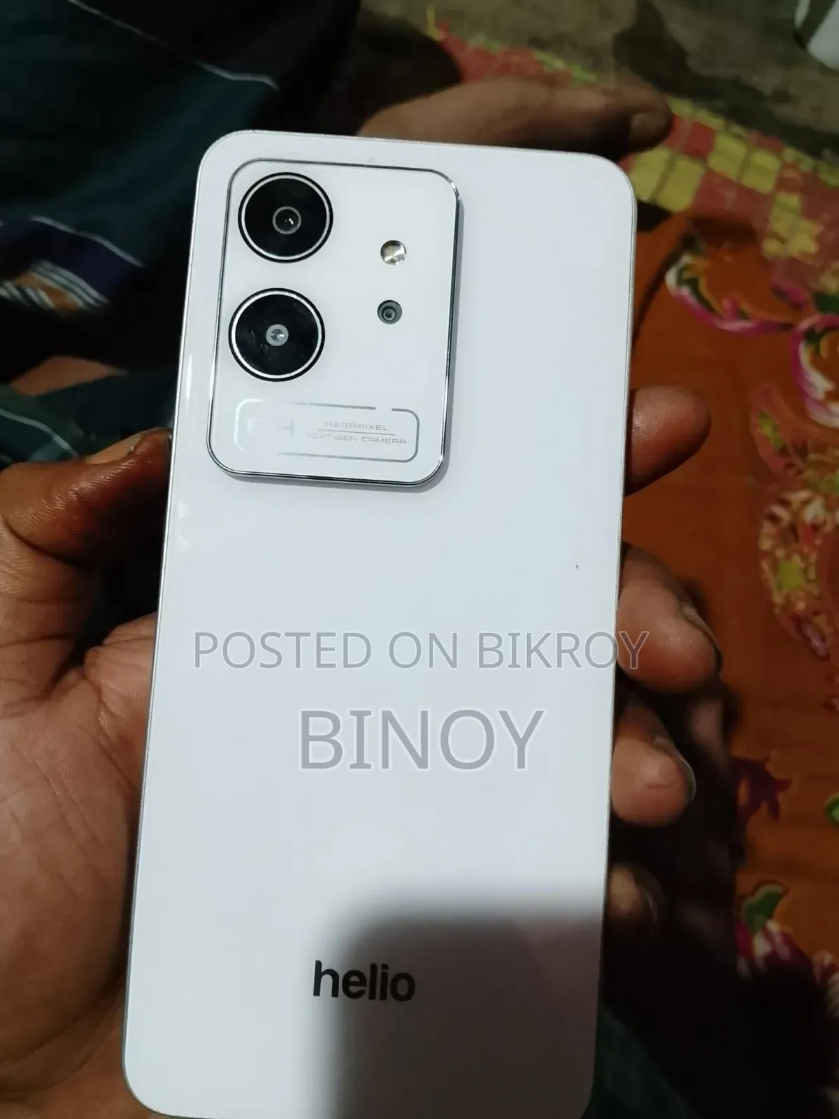 New Helio 90 128 GB White