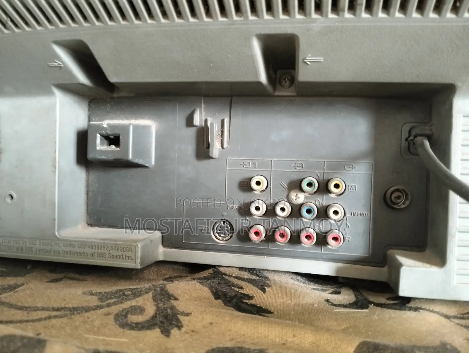 Tv Sony Wega CRT (Silver) Negotiable !!!