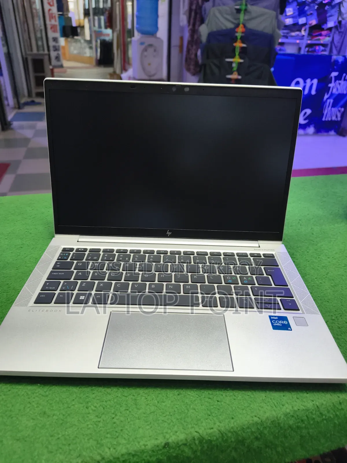 Laptop HP EliteBook 830 G8 8GB Intel Core I5 SSD 256GB