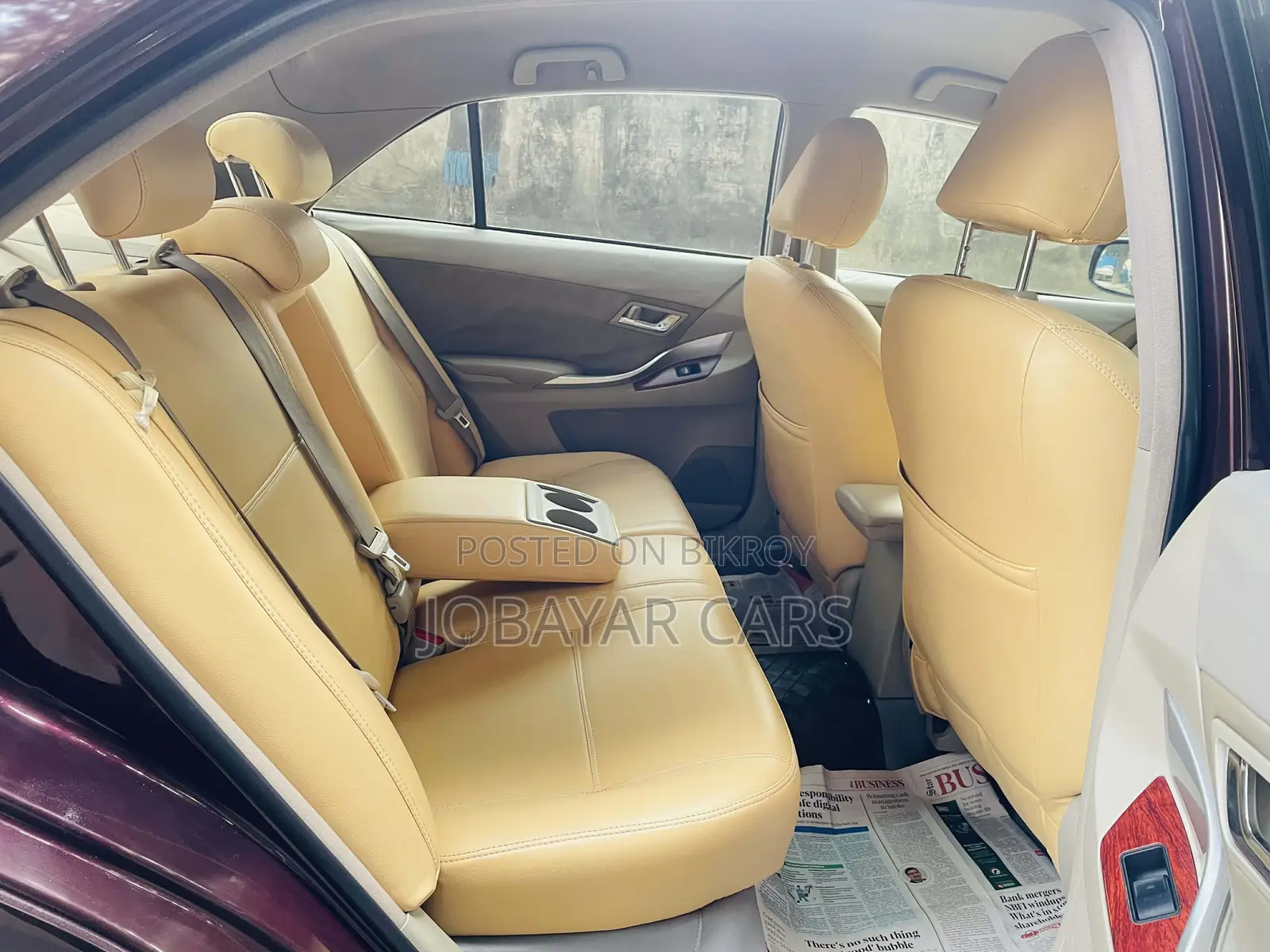 New Toyota Premio 2011 Maroon