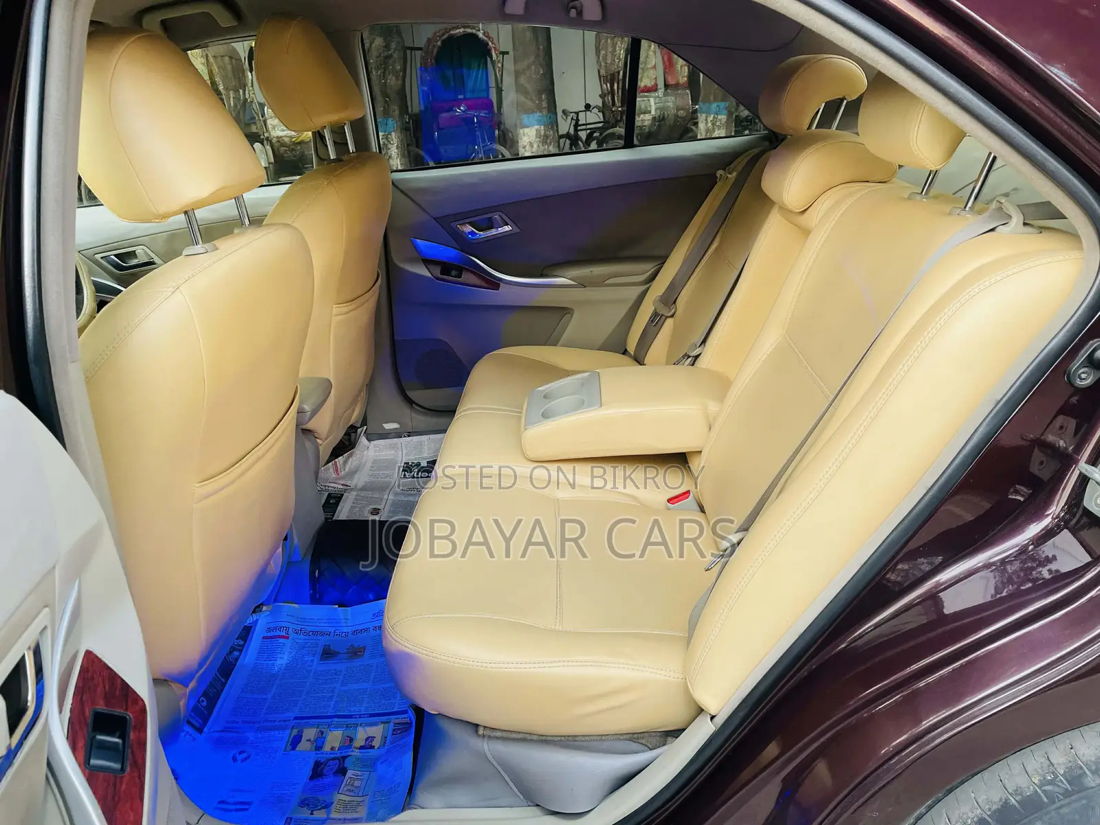 New Toyota Premio 2011 Maroon