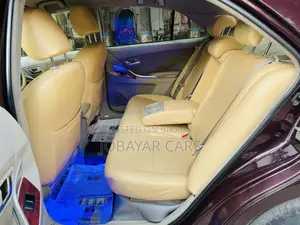 New Toyota Premio 2011 Maroon