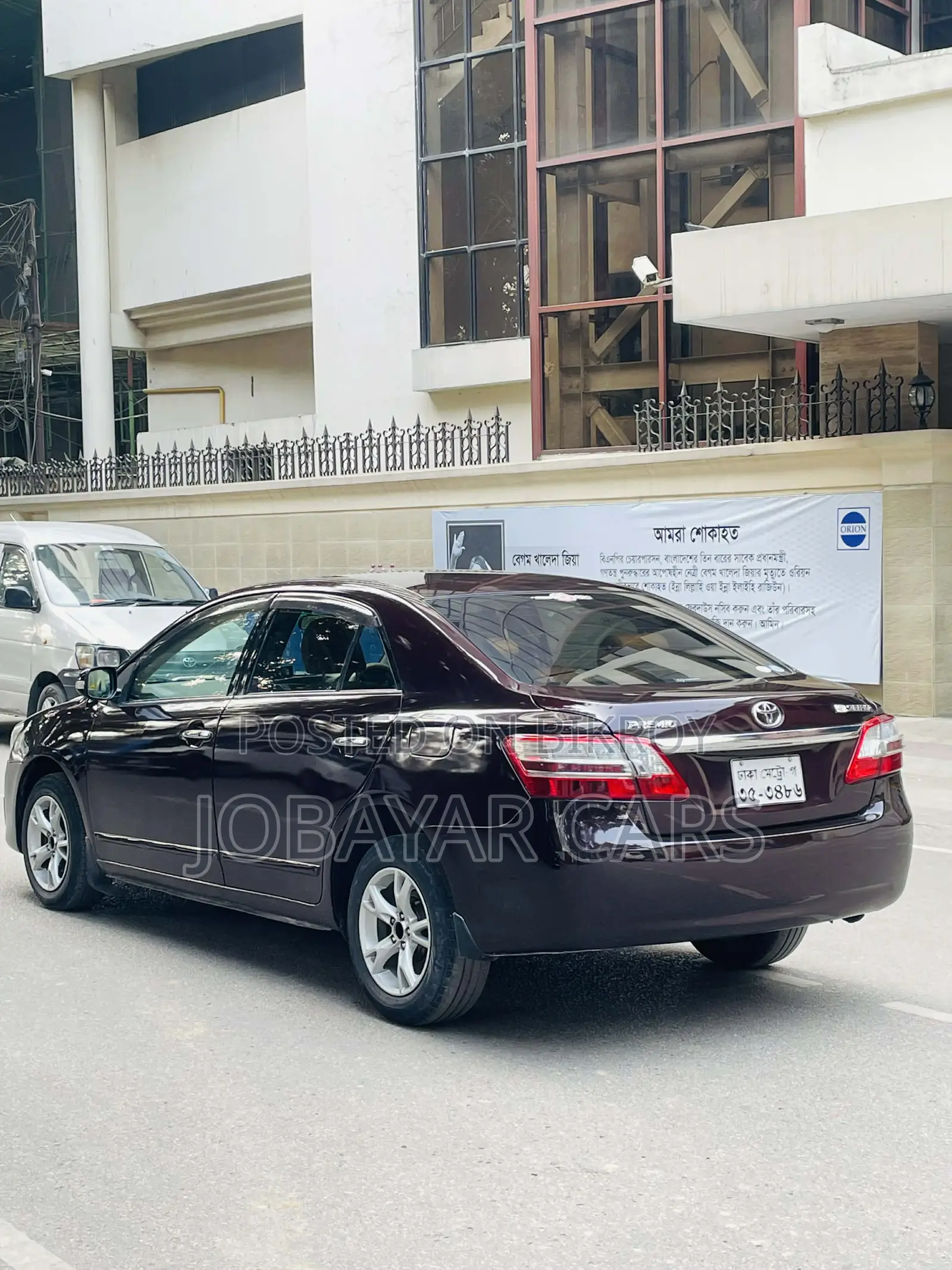 New Toyota Premio 2011 Maroon