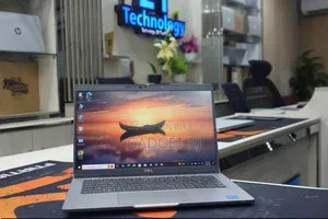 Laptop Dell Latitude 5320 16GB Intel Core I5 SSD 256GB