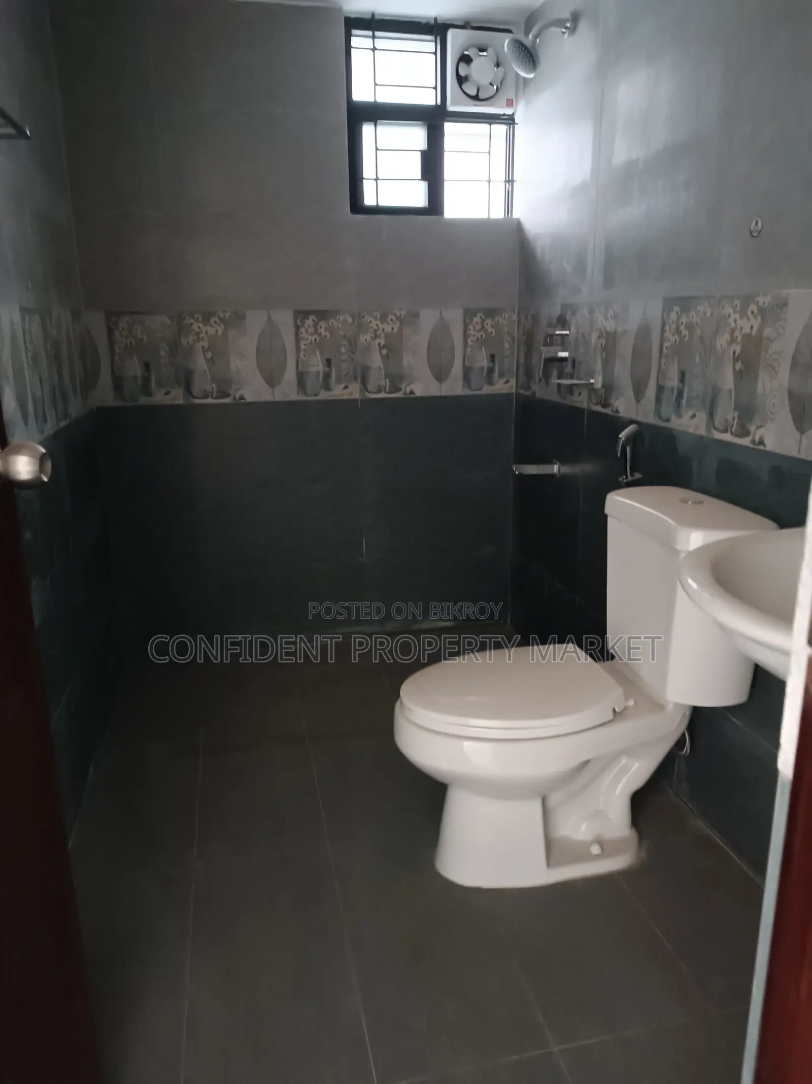 4-bedroom Apartment in Confident Property, Baridhara for Rent