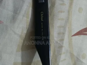 ক্লো সানগ্লাস