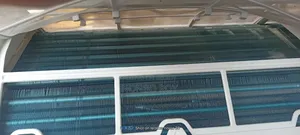 Kelvinator 1.5 Ton Ac. Looks brand new. Everything original.