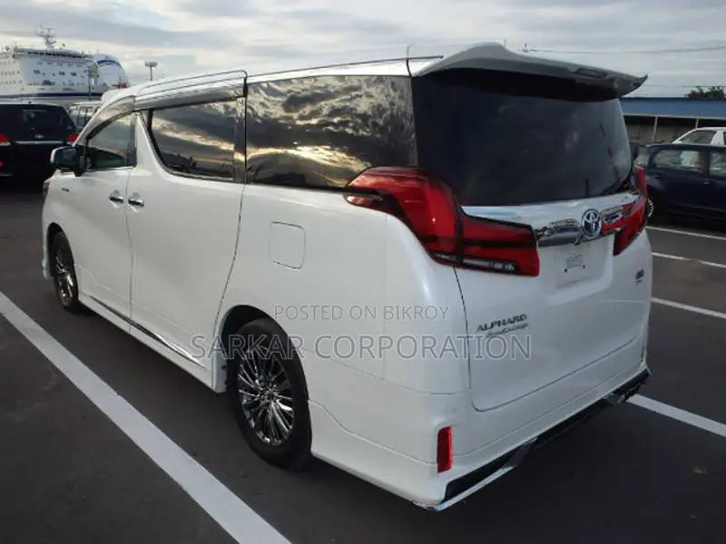Toyota Alphard 2019 Pearl
