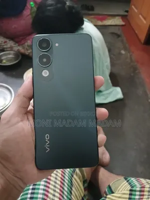 Vivo Y04 64 GB Green