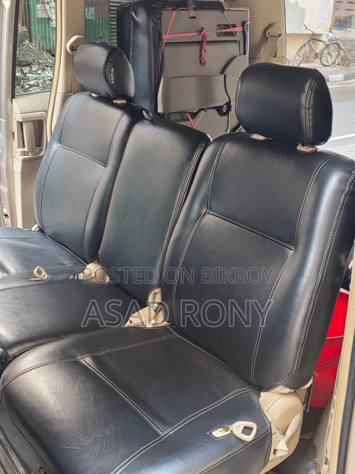 Toyota Noah 2.0 AWD (8 Seater) 2001 Beige