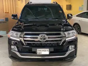 Toyota Land Cruiser 4.5 V8 VXR 2020 কালো