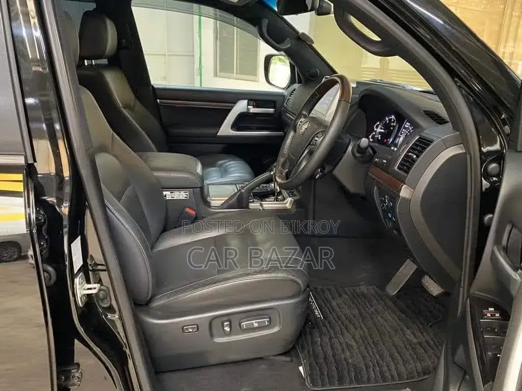 Toyota Land Cruiser 4.5 V8 VXR 2020 কালো