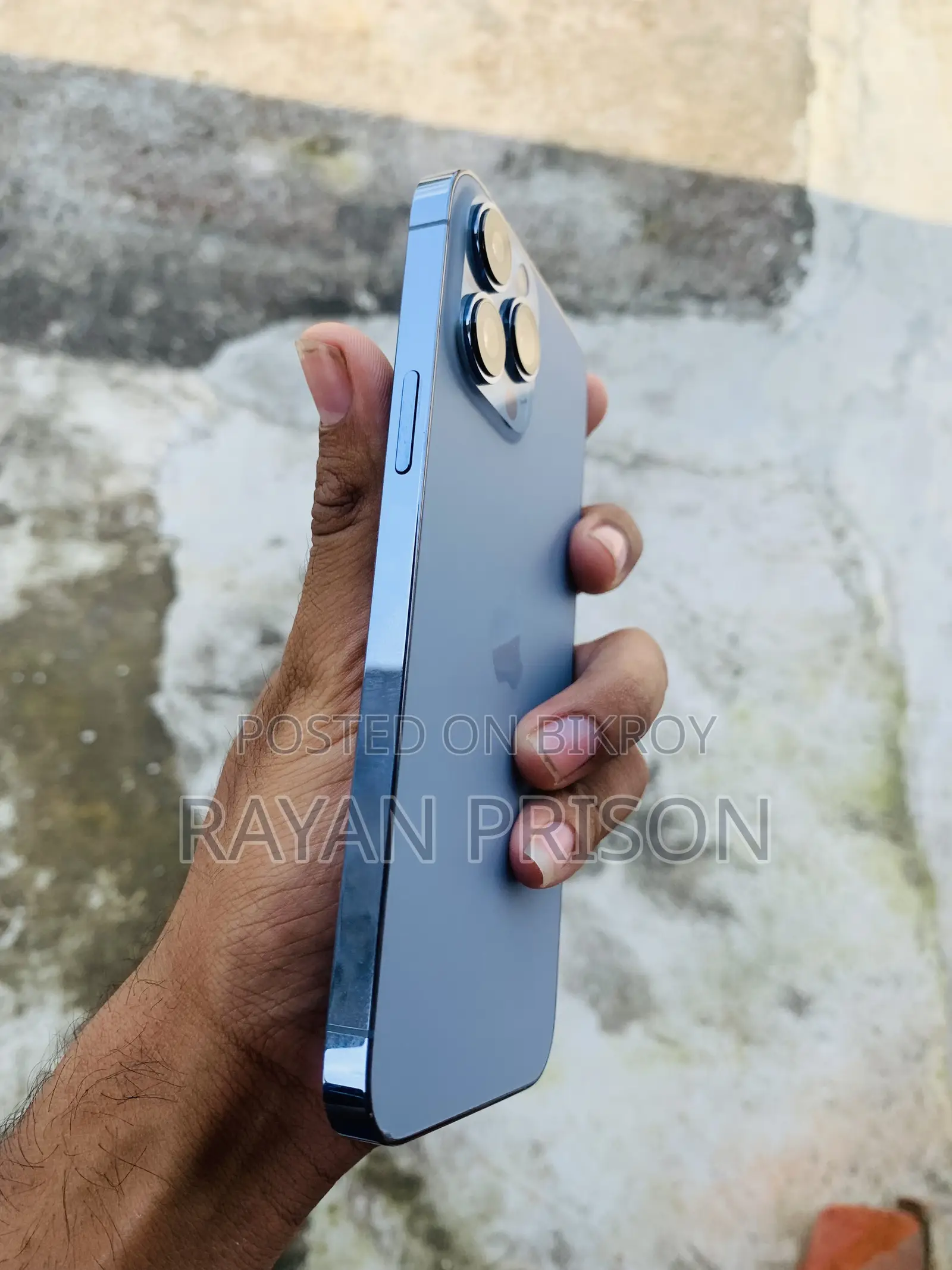 New Apple iPhone 13 Pro Max 256 GB Blue