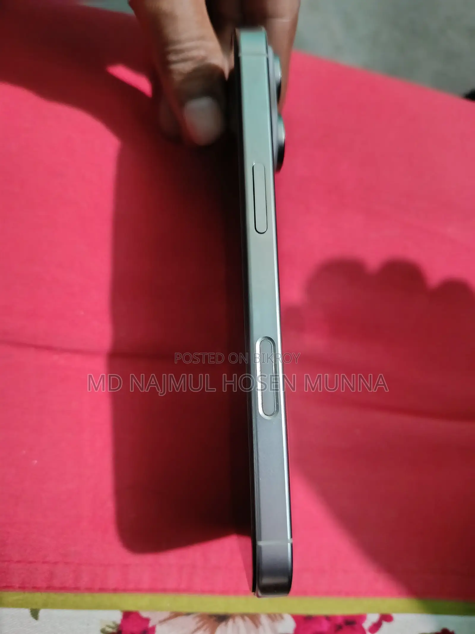 অ্যাপল আইফোন ১৬ প্রো ১২৮ জিবি