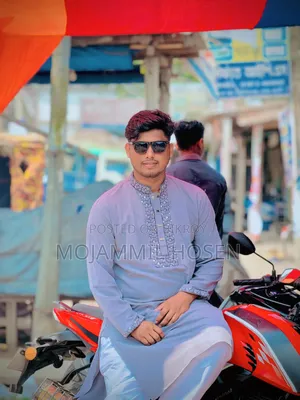 আর্জেন্ট চাকরি চাচ্ছি