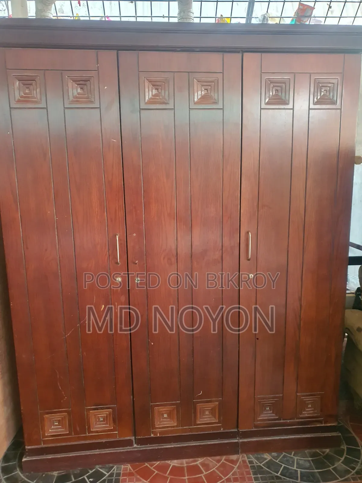 পুরাতন ফারনিচার