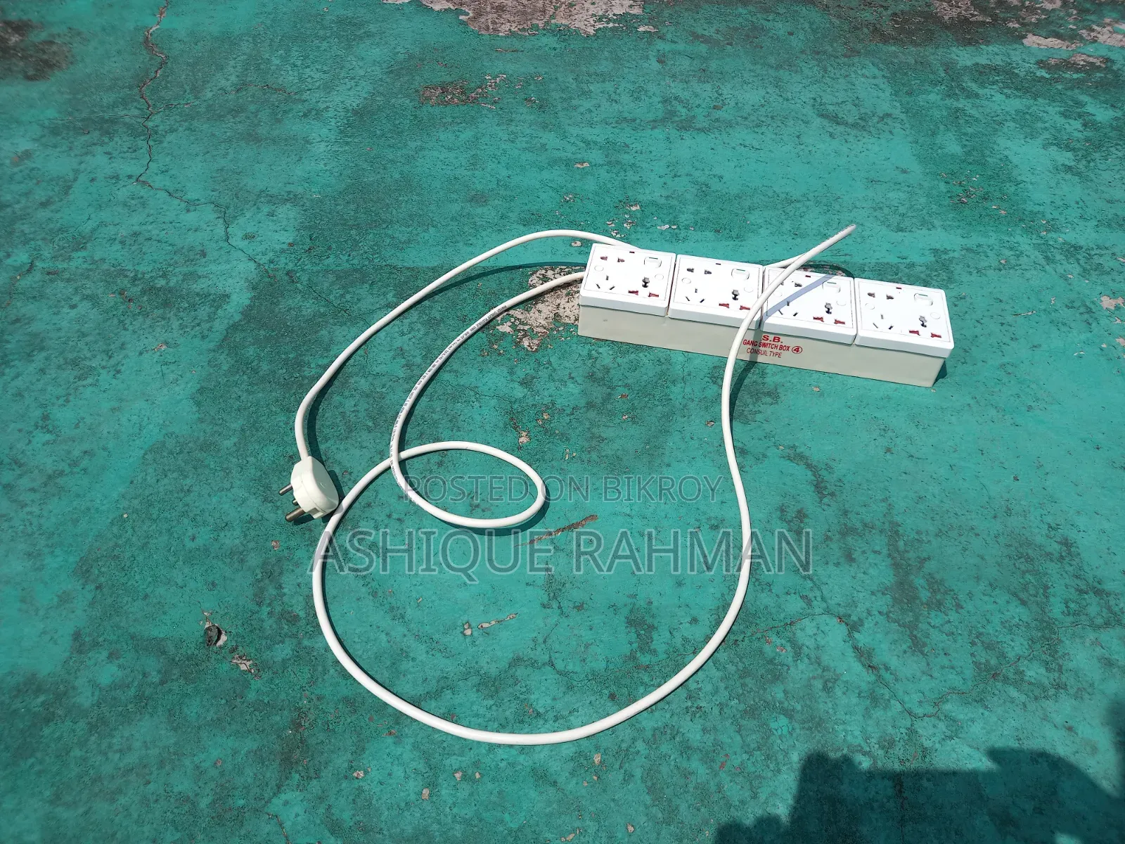 Multi-plug