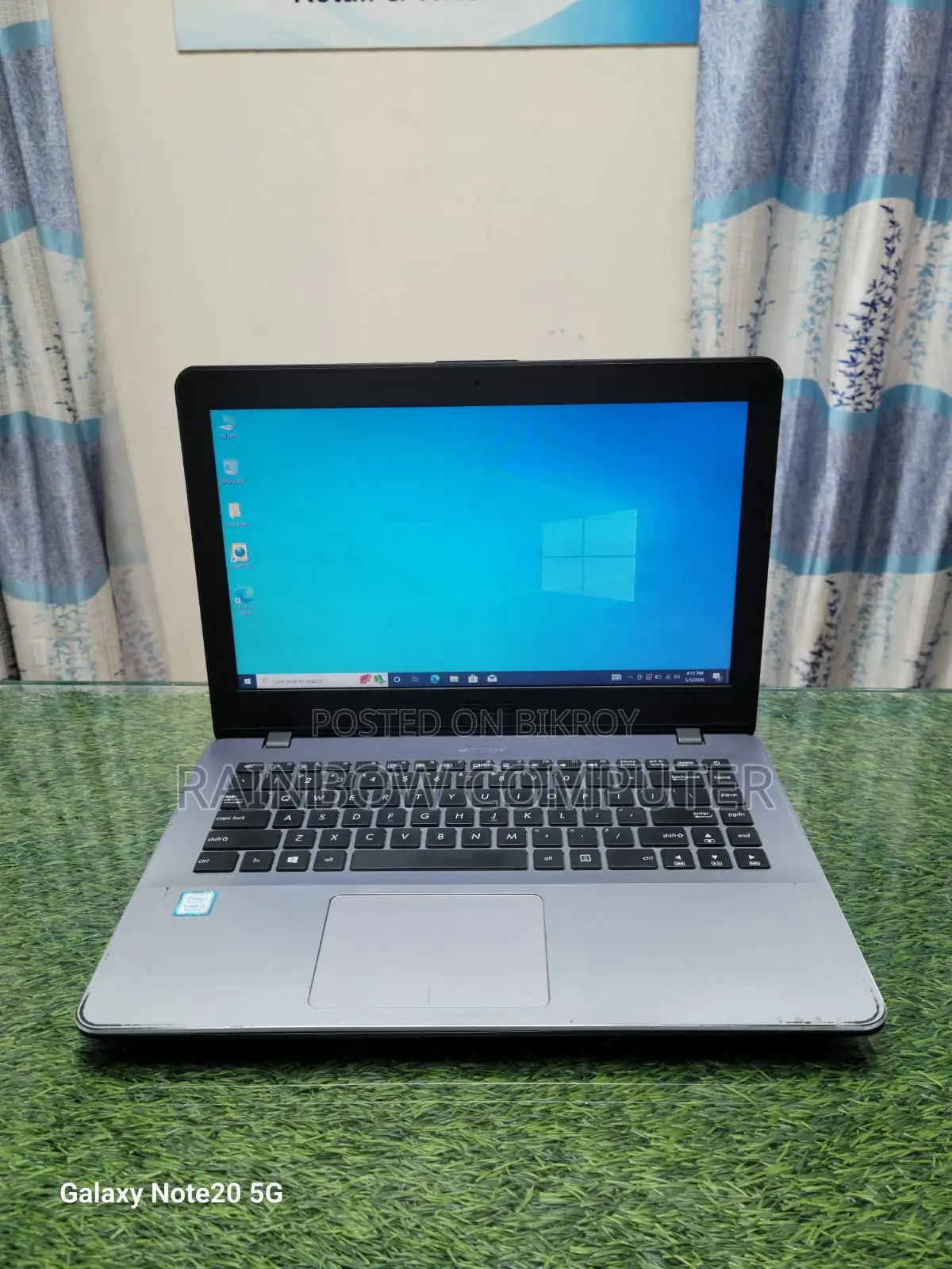 ল্যাপটপ Asus VivoBook X540SA 8GB Intel Core I3 SSD 256GB
