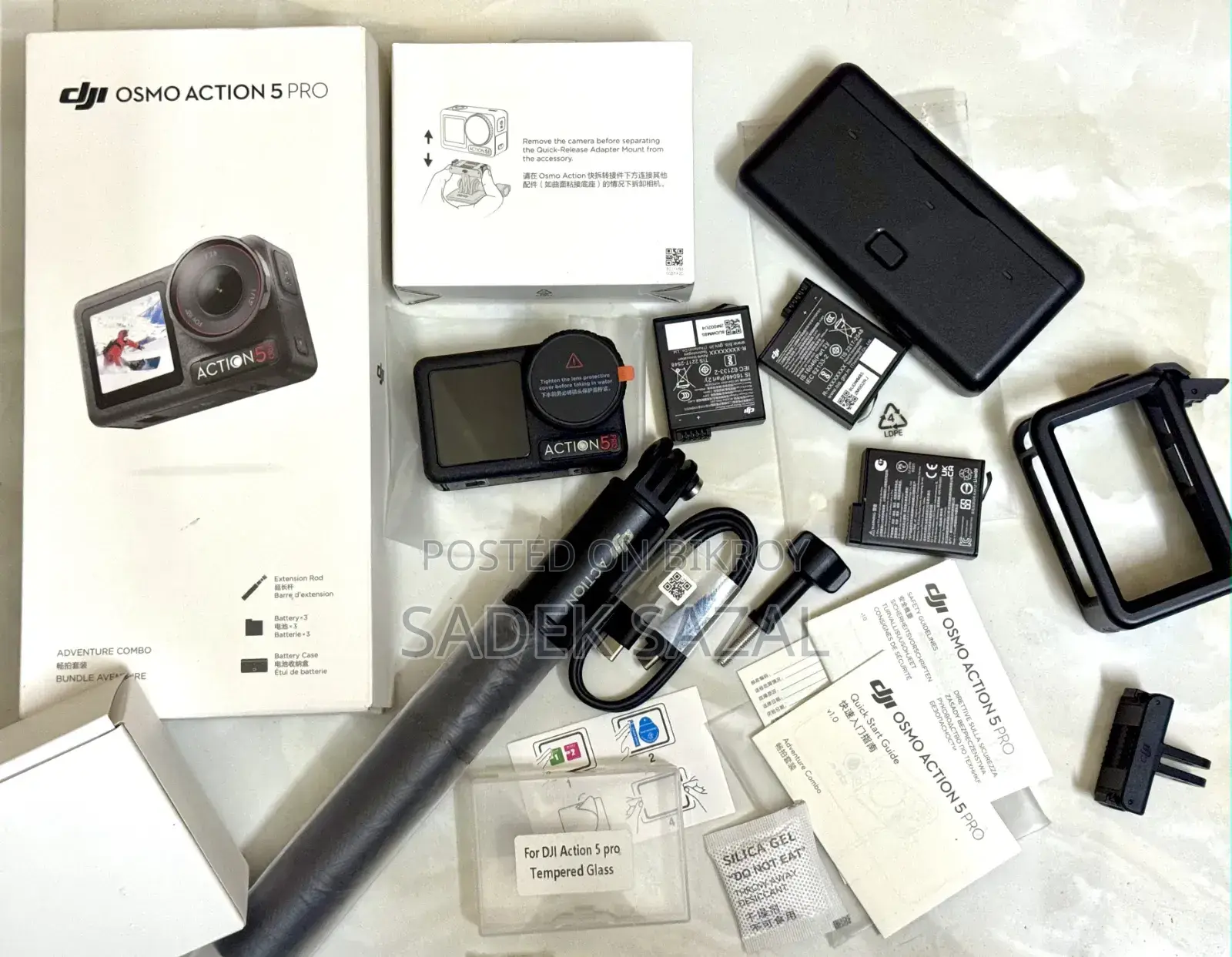 DJI Action 5 Pro Adventure Combo 99.99% New Condition