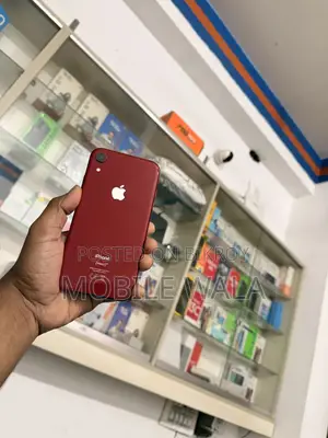 Apple iPhone XR 64 GB Red
