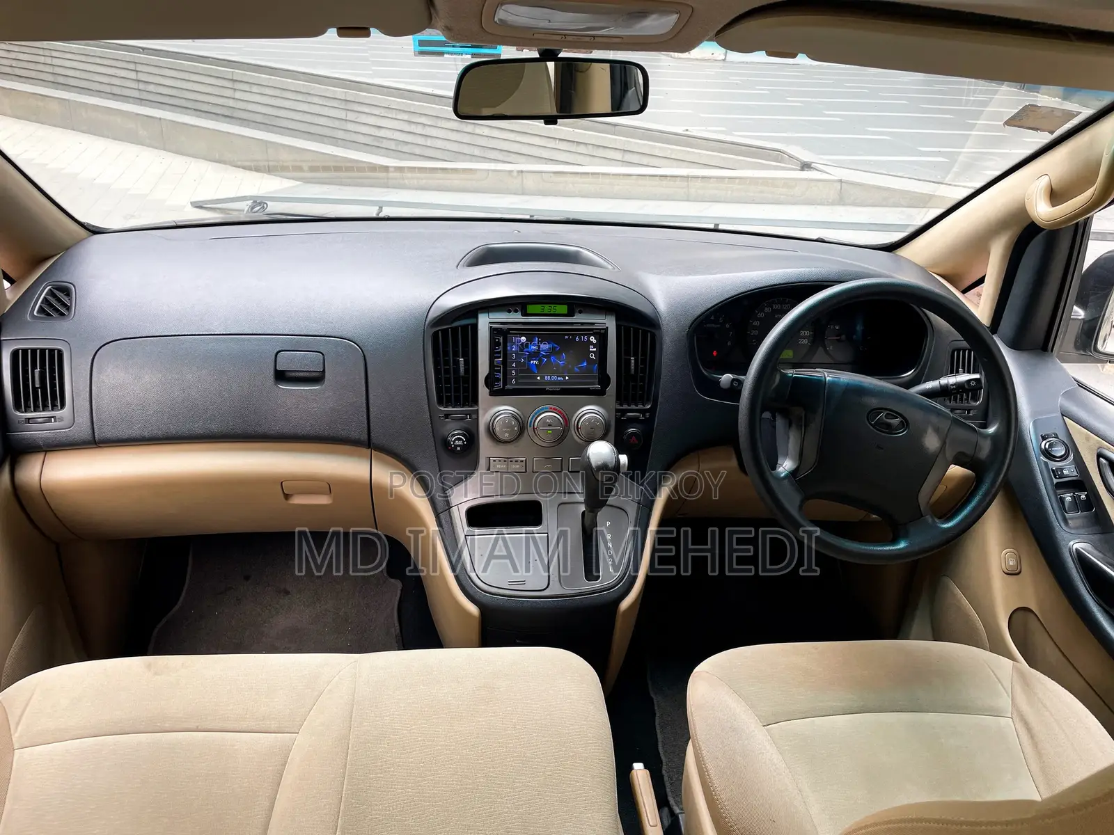 Hyundai H1 2010 Gray