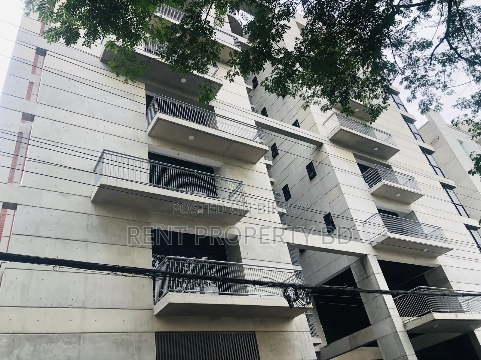 20-Bedroom Villa in Gulshan for Rent