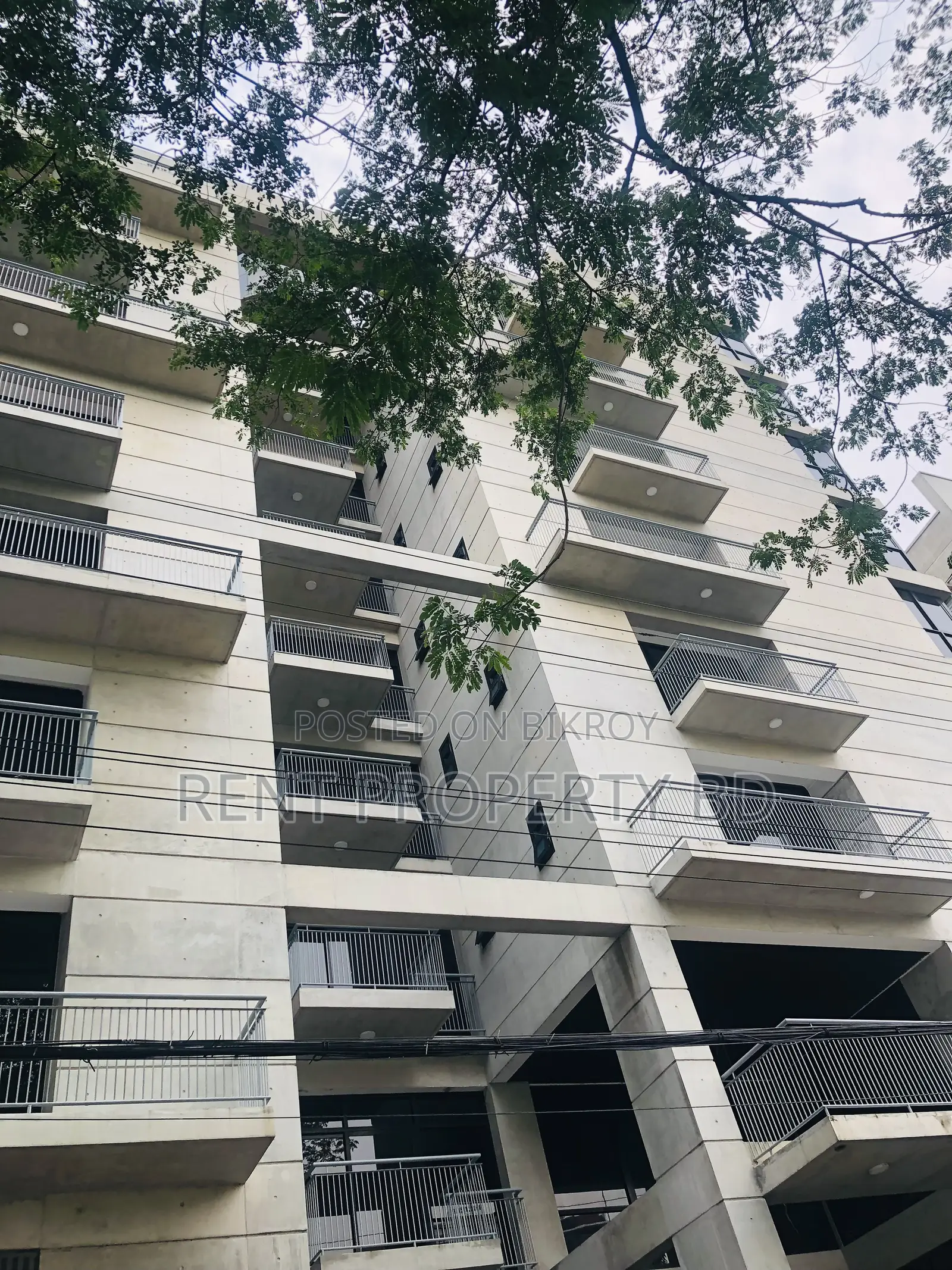 20-Bedroom Villa in Gulshan for Rent