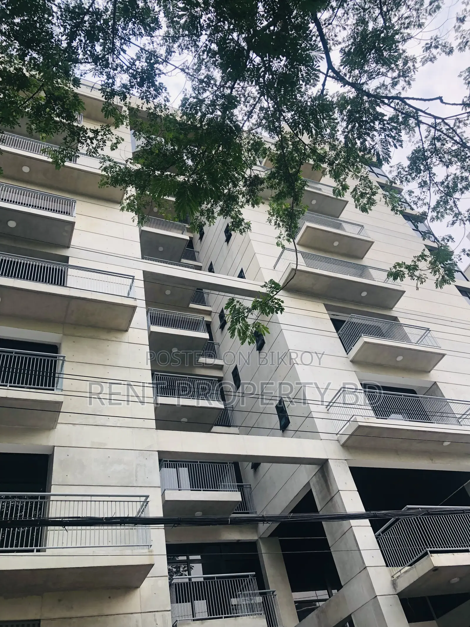 20-Bedroom Villa in Gulshan for Rent