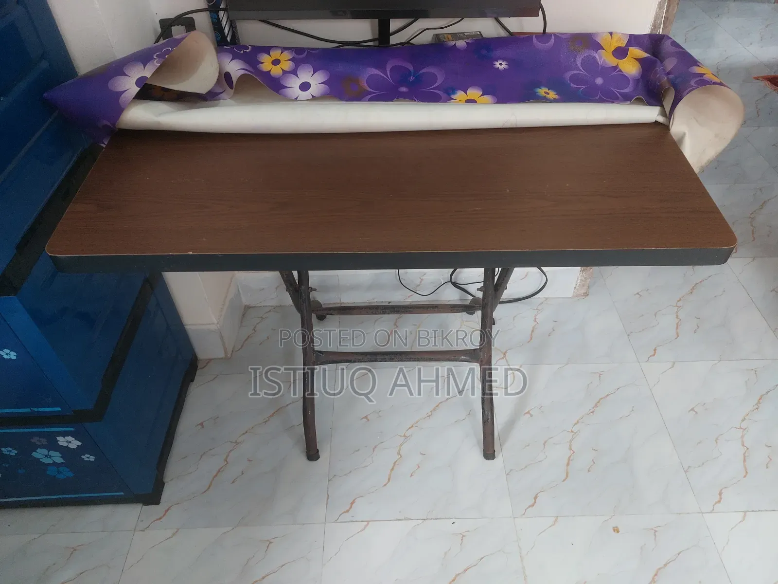 Folding Table