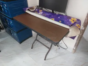 Folding Table