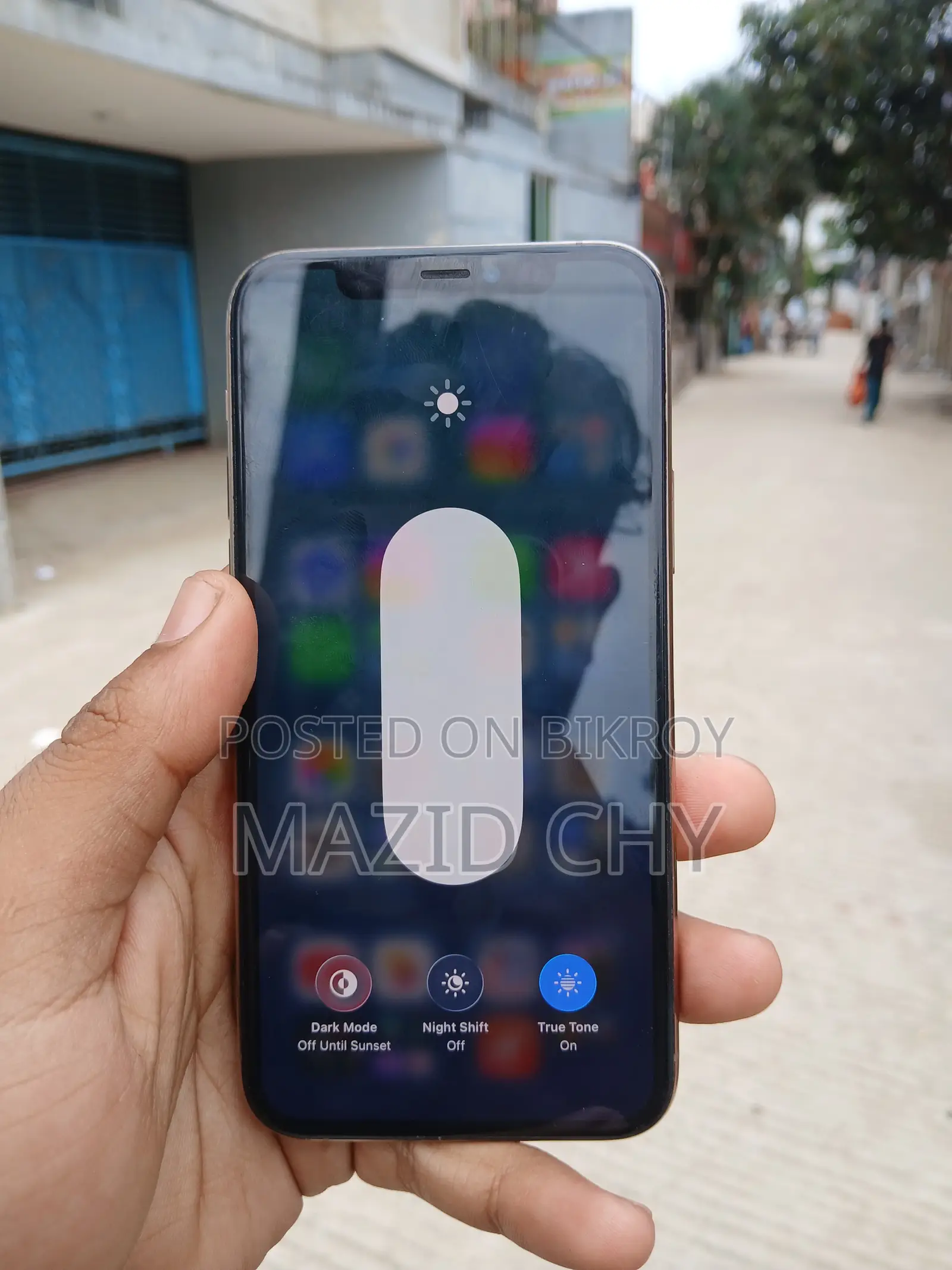 অ্যাপল আইফোন ১১ প্রো ২৫৬ জিবি গোল্ড