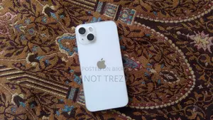 Apple iPhone 13 128 GB White