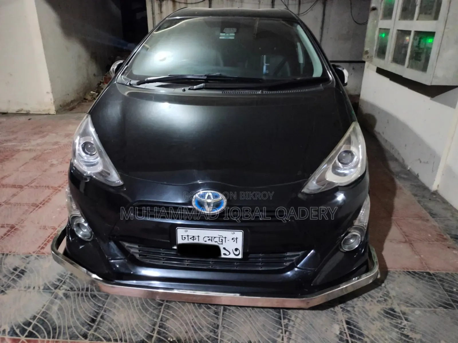 Toyota Aqua 2017 Black