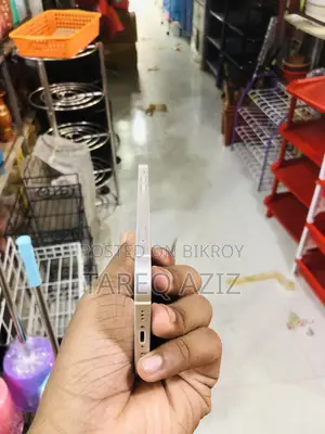New Apple iPhone 12 128 GB White