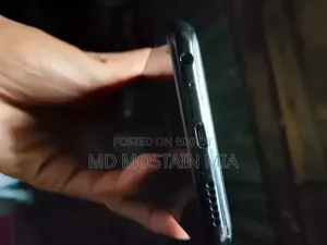Vivo Y11 32 GB Blue