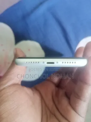 Apple iPhone 11 128 GB White