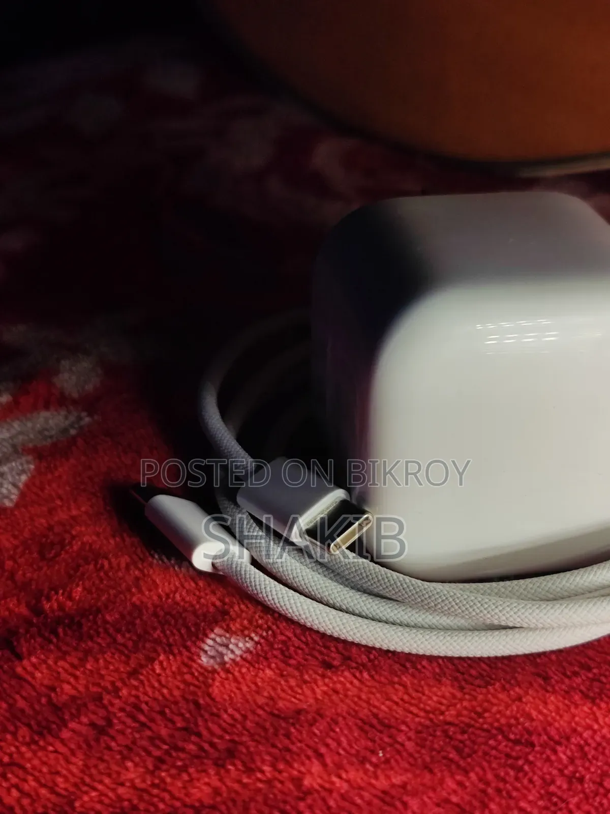 Original 40w Apple Adapter With 17 Pro Max Cable (Box Pulled)