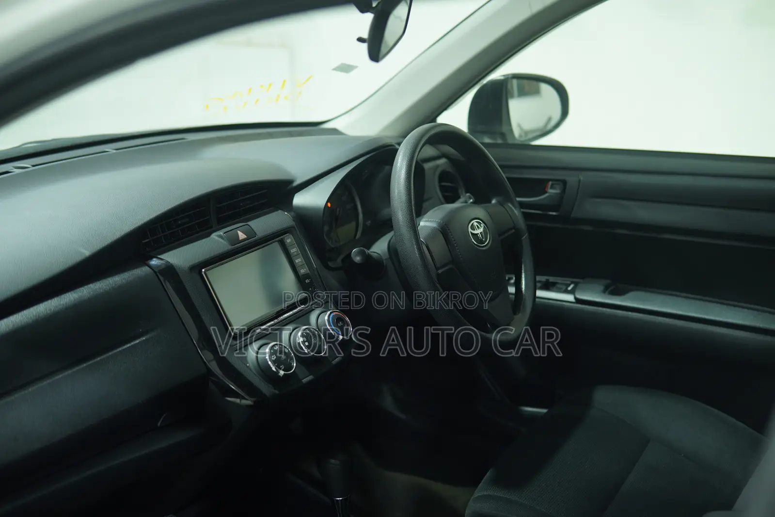 Toyota Axio 2020 Pearl