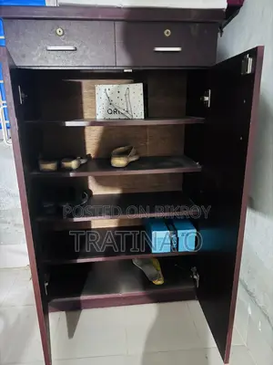 Shoe Rack with Lock, 5 Shelves, No Damage, 4 Feet Tall
