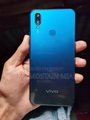 Vivo Y11 32 GB Blue