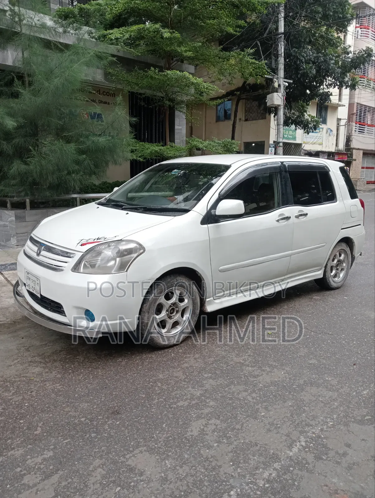 Toyota Raum 1.5 AWD 2004 White