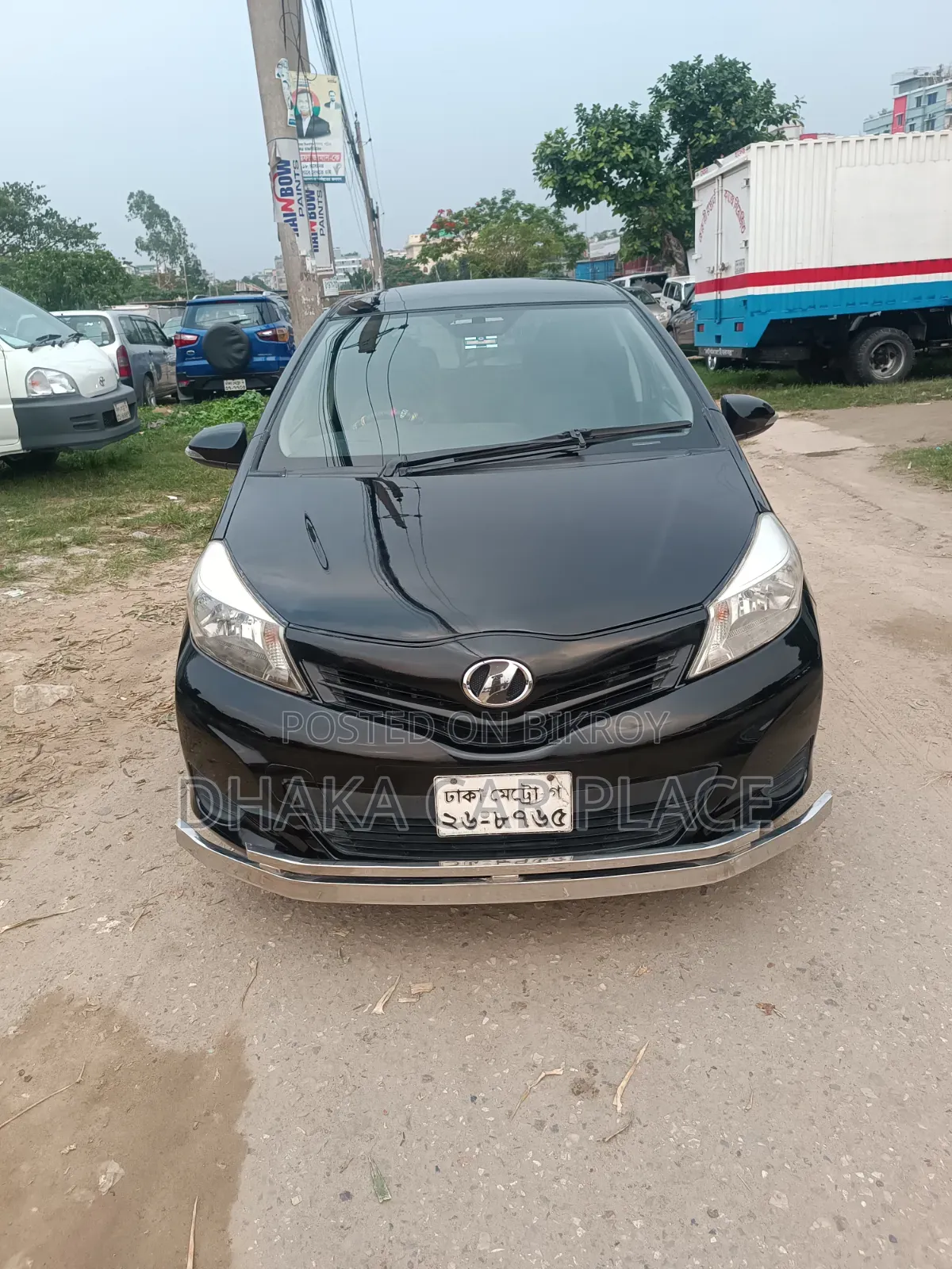 Toyota Vitz 1.5 FWD 5dr 2011 Black