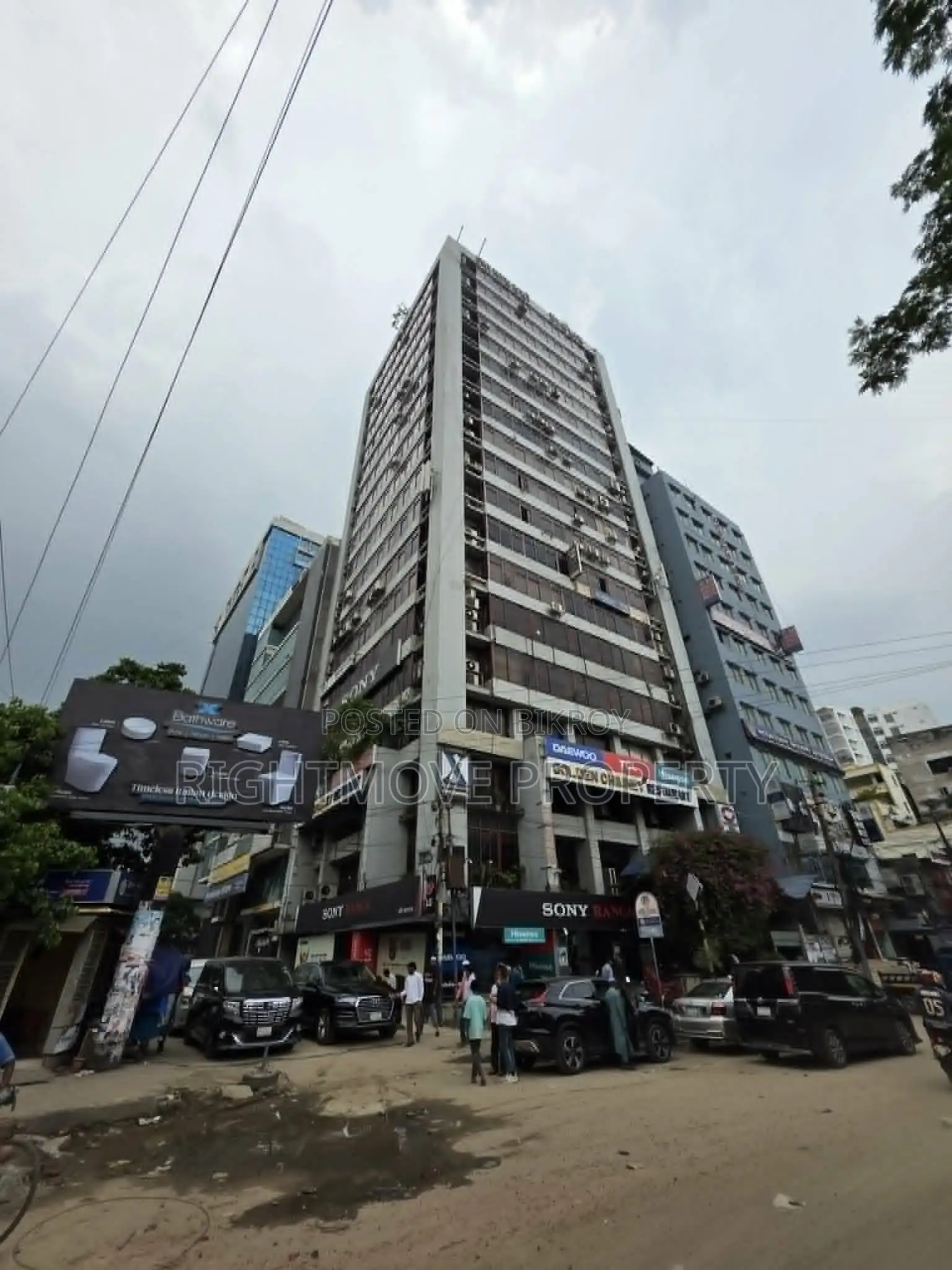 বাংলা মোটর | অফিস স্পেস | ২১১৭ বর্গফুট | ১২তম তলা