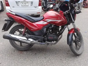 Hero Achiever 2017 Red